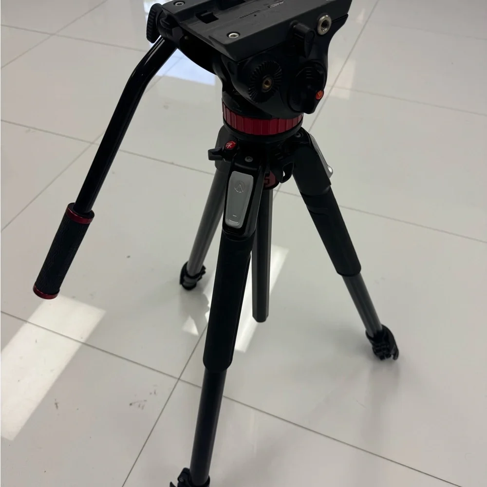 Manfrotto 055 3-Section Aluminum Tripod with XPRO Ball Head